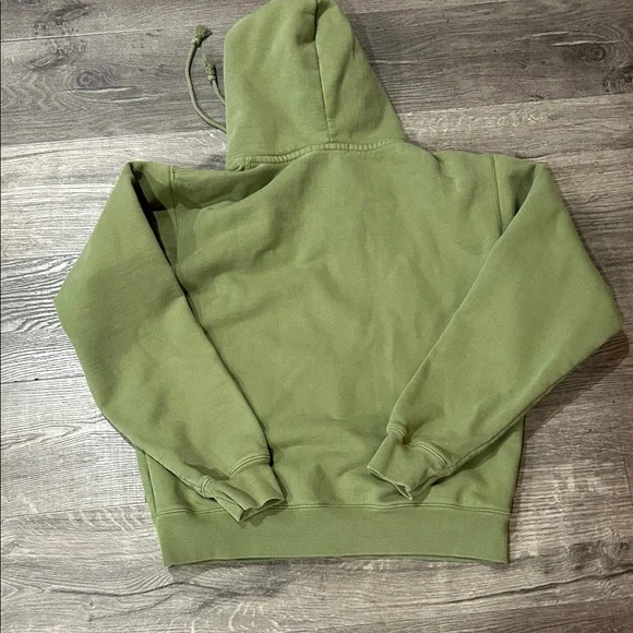Brandy Melville Zip-Up Hoodie - Picture 6 of 9